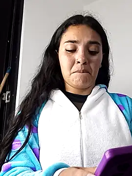 Snapshot of meli__brown chatting on 1, 11, 2025 meli brown online show from 1, 11, 2025