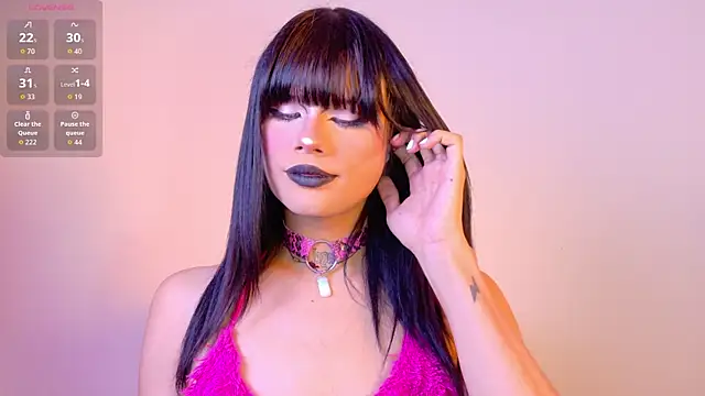 NATASHAA WINZ online show from 4, 11, 2025