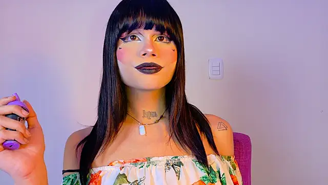 NATASHAA WINZ online show from 26, 11, 2025