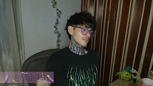 Mihail leroy online show from 26, 11, 2025