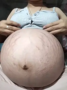 Snapshot of sugaviolet168 chatting on 7, 4, 2026 sugaviolet168 online show from 7, 4, 2026