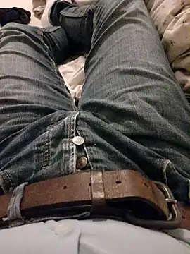 Snapshot of GentlemanMoney_ chatting on 21, 10, 2025 GentlemanMoney online show from 21, 10, 2025