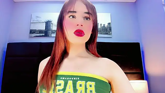 Valeria Rouss online show from 7, 11, 2025