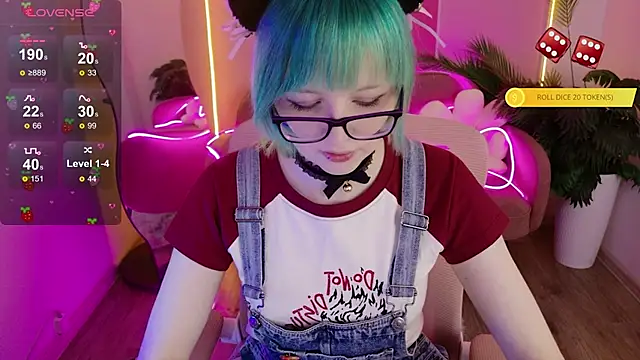 Snapshot of CoralineYoung chatting on 19, 3, 2026 CoralineYoung online show from 19, 3, 2026