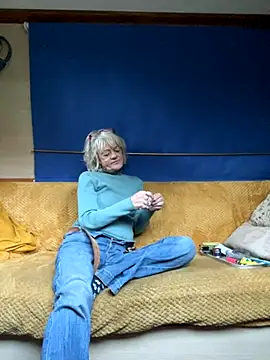 ladyboatlady online show from 25, 10, 2025