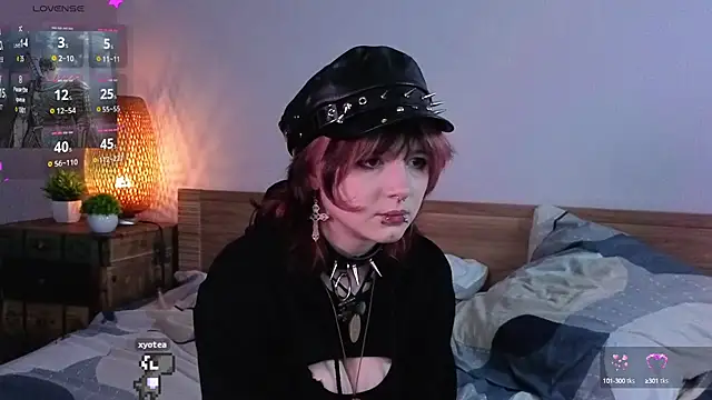 Snapshot of TaiteBeat chatting on 3, 10, 2025 TaiteBeat online show from 3, 10, 2025