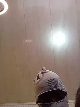 Snapshot of MillanoVenicasa chatting on 11, 3, 2026 MillanoVenicasa online show from 11, 3, 2026