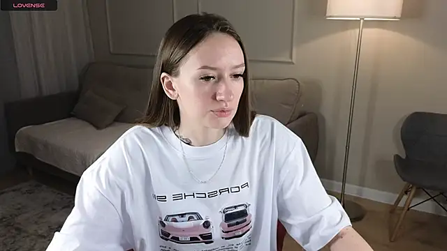 cutienaughtygirl online show from 1, 2, 2026