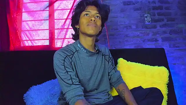 Snapshot of dreyk20 chatting on 9, 3, 2026 dreyk20 online show from 9, 3, 2026