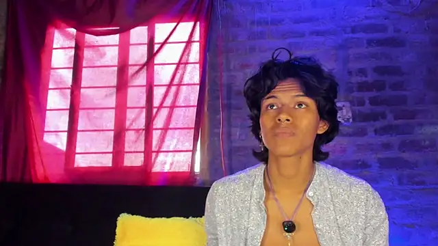 Snapshot of dreyk20 chatting on 12, 3, 2026 dreyk20 online show from 12, 3, 2026