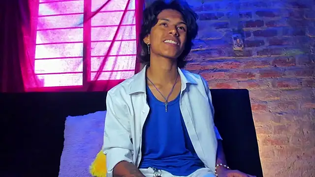 Snapshot of dreyk20 chatting on 18, 3, 2026 dreyk20 online show from 18, 3, 2026