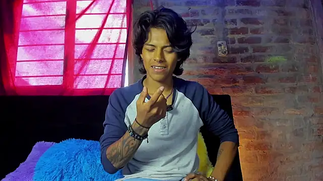 Snapshot of dreyk20 chatting on 19, 3, 2026 dreyk20 online show from 19, 3, 2026