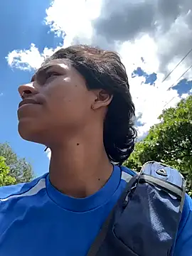 Snapshot of dreyk20 chatting on 22, 3, 2026 dreyk20 online show from 22, 3, 2026