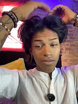 Snapshot of dreyk20 chatting on 23, 3, 2026 dreyk20 online show from 23, 3, 2026