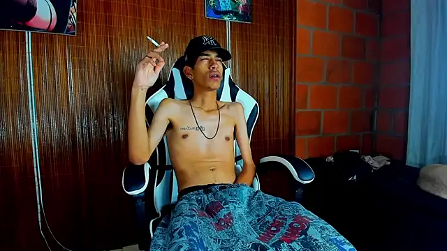 Snapshot of briamhoconor_xh chatting on 8, 2, 2026 briamhoconor xh online show from 8, 2, 2026