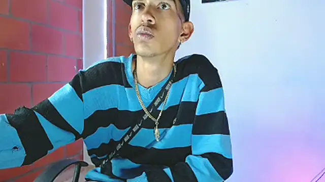 Snapshot of briamhoconor_xh chatting on 26, 3, 2026 briamhoconor xh online show from 26, 3, 2026