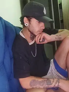 Tattoboy19cm online show from 29, 11, 2025