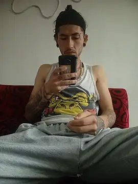 Tattoboy19cm online show from 13, 1, 2026