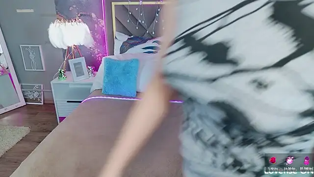 Snapshot of Ketrin_Jones chatting on 10, 3, 2026 Ketrin Jones online show from 10, 3, 2026