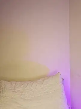 AmaiaSalvatore online show from 26, 11, 2025