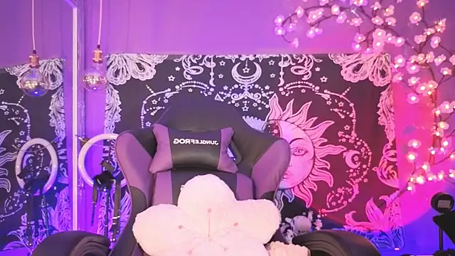 Snapshot of Gaia_Gatex chatting on 9, 2, 2026 Gaia Gatex online show from 9, 2, 2026