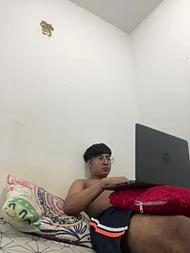 Snapshot of methme chatting on 23, 3, 2026 methme online show from 23, 3, 2026