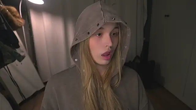 lisa schiele online show from 7, 4, 2026