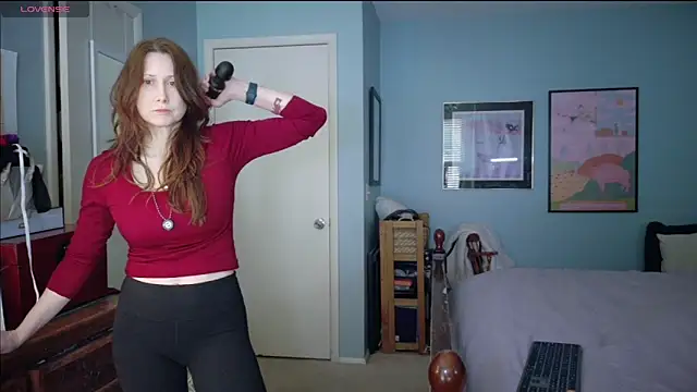 Snapshot of MommyGoddessL chatting on 5, 5, 2026 MommyGoddessL online show from 5, 5, 2026