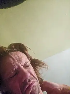 Snapshot of Danny19867 chatting on 16, 10, 2025 Danny19867 online show from 16, 10, 2025