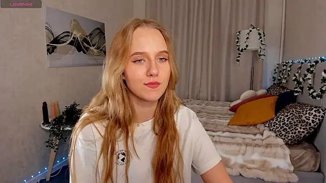 Casey Sweeet online show from 1, 4, 2026