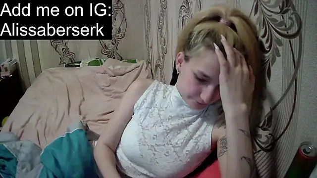 Snapshot of AlissaClark chatting on 23, 4, 2026 AlissaClark online show from 23, 4, 2026