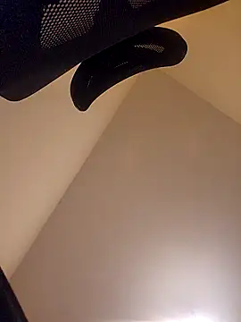 Snapshot of Nesch82 chatting on 12, 3, 2026 Nesch82 online show from 12, 3, 2026