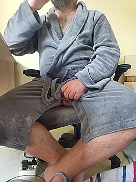 Snapshot of Nesch82 chatting on 16, 3, 2026 Nesch82 online show from 16, 3, 2026