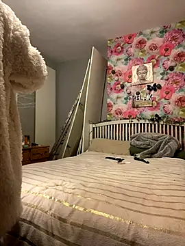 Sassylady online show from 13, 12, 2025