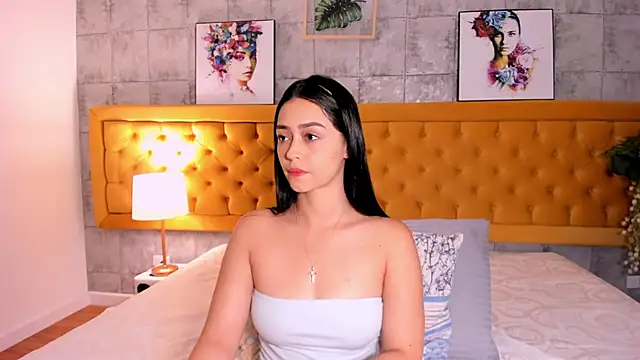 Snapshot of EmilyyRamirez chatting on 25, 10, 2025 EmilyyRamirez online show from 25, 10, 2025