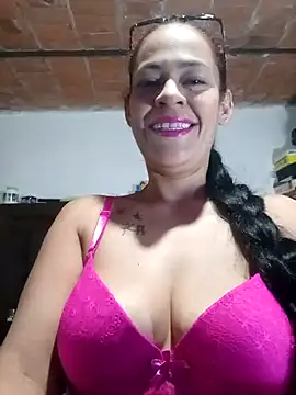 cositabonita08 online show from 8, 9, 2025