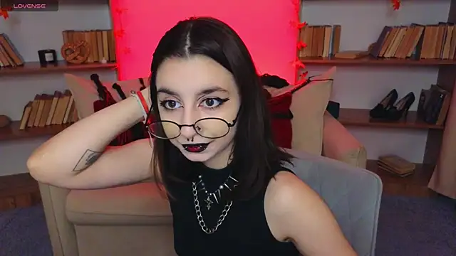 Mistress  Marcelline online show from 3, 10, 2025