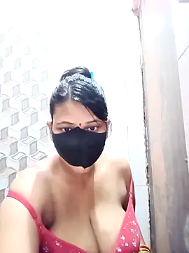 Snapshot of varnika chatting on 31, 3, 2026 varnika online show from 31, 3, 2026