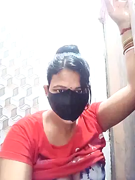 Snapshot of varnika chatting on 1, 4, 2026 varnika online show from 1, 4, 2026