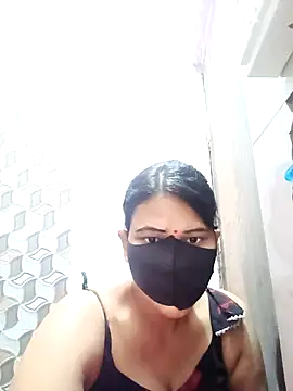 Snapshot of varnika chatting on 17, 4, 2026 varnika online show from 17, 4, 2026