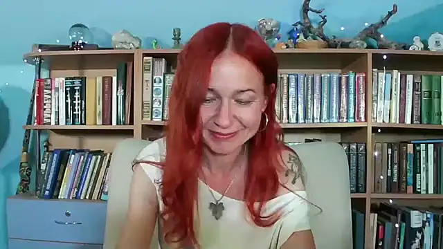 Foxilady357 online show from 7, 6, 2026