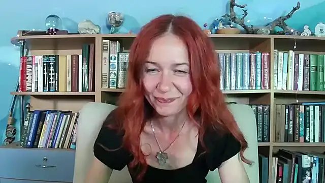 Foxilady357 online show from 15, 6, 2026