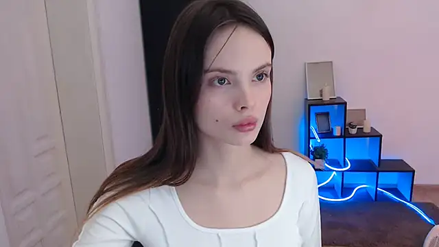 Ariella ari online show from 5, 12, 2025