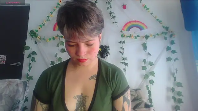 Snapshot of Mitsuha_gate chatting on 8, 1, 2026 Mitsuha gate online show from 8, 1, 2026