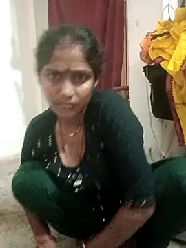 Snapshot of Guriya0076 chatting on 7, 4, 2026 Guriya0076 online show from 7, 4, 2026