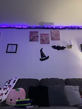 moan4mona online show from 16, 10, 2025