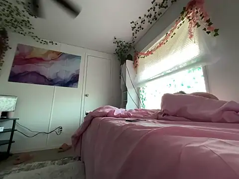 moan4mona online show from 4, 4, 2026