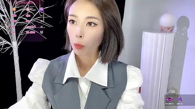Snapshot of xiaoyue8888 chatting on 4, 10, 2025 xiaoyue8888 online show from 4, 10, 2025