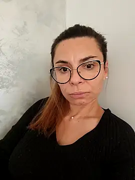 Snapshot of Victoria_Vergara chatting on 27, 9, 2025 Victoria Vergara online show from 27, 9, 2025