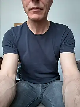 SexyLeon8 online show from 7, 3, 2026